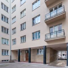 Отель Little Home - Monte Carlo Польша, Варшава - отзывы, цены и фото номеров - забронировать отель Little Home - Monte Carlo онлайн парковка