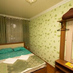 Отель Friends guest house & hostel Кыргызстан, Бишкек - отзывы, цены и фото номеров - забронировать отель Friends guest house & hostel онлайн комната для гостей