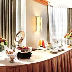 Отель DoubleTree by Hilton Hotel Toronto Downtown Канада, Торонто - отзывы, цены и фото номеров - забронировать отель DoubleTree by Hilton Hotel Toronto Downtown онлайн в номере