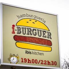 Отель ibis Lisboa Alfragide городской автобус