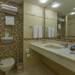 Club Hotel Phaselis Rose Турция, Кемер - отзывы, цены и фото номеров - забронировать отель Club Hotel Phaselis Rose онлайн ванная