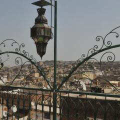 Отель Riad Dar Guennoun Марокко, Фес - отзывы, цены и фото номеров - забронировать отель Riad Dar Guennoun онлайн приотельная территория
