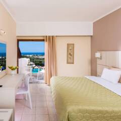 Hotel Matheo Villas & Suites комната для гостей