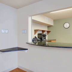 Отель WoodSpring Suites Columbus North I-270 США, Колумбус - отзывы, цены и фото номеров - забронировать отель WoodSpring Suites Columbus North I-270 онлайн интерьер отеля фото 2