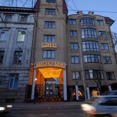 Гостиница Иностранец вид на фасад фото 3