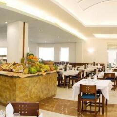 Отель Aparthotel Fontanellas Playa Испания, Плайя-де-Пальма - 2 отзыва об отеле, цены и фото номеров - забронировать отель Aparthotel Fontanellas Playa онлайн помещение для мероприятий фото 2
