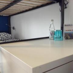 Albufeira Hostel сейф в номере