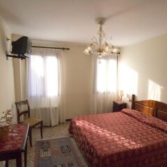 Tivoli Hotel комната для гостей фото 2