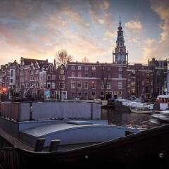 Отель Luxury Suites Amsterdam Амстердам балкон