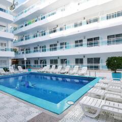 Отель Apartamentos Playa Sol I Испания, Ивиса - отзывы, цены и фото номеров - забронировать отель Apartamentos Playa Sol I онлайн бассейн фото 2
