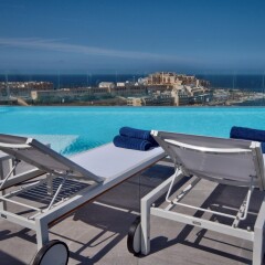 Be. Hotel Сан Джулианс бассейн