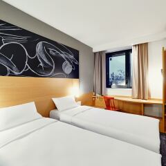 Гостиница ibis Krasnoyarsk Center комната для гостей фото 2