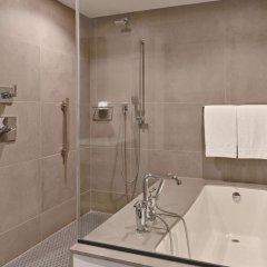 Canopy by Hilton Washington DC Bethesda North in Bethesda, United States of America from 263$, photos, reviews - zenhotels.com bathroom photo 2