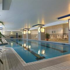 Отель Delta Hotels by Marriott Montreal Канада, Монреаль - отзывы, цены и фото номеров - забронировать отель Delta Hotels by Marriott Montreal онлайн бассейн