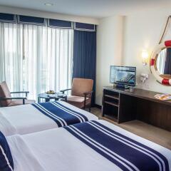 A-One New Wing Hotel удобства в номере