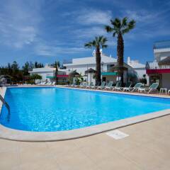 Отель BaySide Salgados бассейн