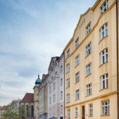 Отель Old Town Square Apartments Чехия, Прага - отзывы, цены и фото номеров - забронировать отель Old Town Square Apartments онлайн парковка