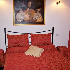 Отель Rialto Unique Venice Experience Италия, Венеция - отзывы, цены и фото номеров - забронировать отель Rialto Unique Venice Experience онлайн комната для гостей фото 2