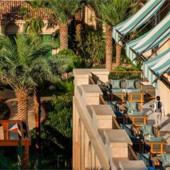 Отель Four Seasons Resort Dubai at Jumeirah Beach фото 2