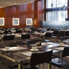 AC Hotel Avenida de América by Marriott Мадрид питание