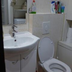 Отель Nemo Apartments & Guest House Нидерланды, Амстердам - отзывы, цены и фото номеров - забронировать отель Nemo Apartments & Guest House онлайн ванная фото 2