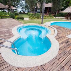 Отель Twin Bay Resort детские мероприятия