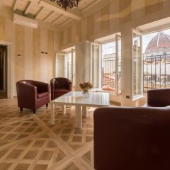 Hotel California комната для гостей фото 4
