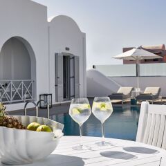 Отель Tramonto Private Villa Греция, Остров Санторини - отзывы, цены и фото номеров - забронировать отель Tramonto Private Villa онлайн бассейн
