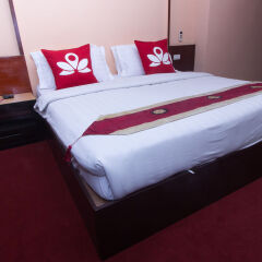 Отель Zen Rooms Surasak 2 Бангкок комната для гостей фото 5