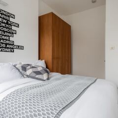 Отель The Notting Hill Nook - Bright & Quiet 2BDR Apartment Великобритания, Лондон - отзывы, цены и фото номеров - забронировать отель The Notting Hill Nook - Bright & Quiet 2BDR Apartment онлайн комната для гостей фото 2