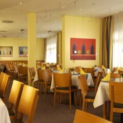 Отель GHOTEL hotel & living München – Zentrum Германия, Мюнхен - 1 отзыв об отеле, цены и фото номеров - забронировать отель GHOTEL hotel & living München – Zentrum онлайн питание фото 2