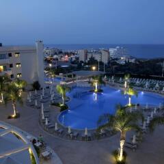 Отель Sunrise Oasis Кипр, Протарас - 1 отзыв об отеле, цены и фото номеров - забронировать отель Sunrise Oasis онлайн бассейн фото 3