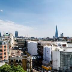 Отель Crowne Plaza London - The City балкон
