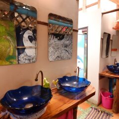 Peacock Hostel Ланта удобства в номере