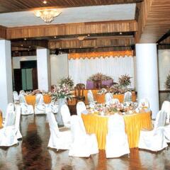 Отель Yuzana Resort