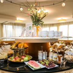 arte Hotel Wien Stadthalle питание