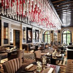 Гостиница Four Seasons Lion Palace St. Petersburg в Санкт-Петербурге 6 отзывов об отеле, цены и фото номеров - забронировать гостиницу Four Seasons Lion Palace St. Petersburg онлайн Санкт-Петербург гостиничный бар фото 2