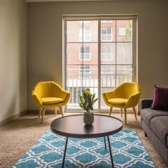 Отель Convenient Apartments Near The Commons США, Колумбус - отзывы, цены и фото номеров - забронировать отель Convenient Apartments Near The Commons онлайн комната для гостей