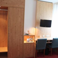 Отель Steichele Hotel & Weinrestaurant Германия, Нюрнберг - отзывы, цены и фото номеров - забронировать отель Steichele Hotel & Weinrestaurant онлайн удобства в номере