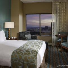 Отель Hilton Grand Vacations on the Las Vegas Strip США, Лас-Вегас - 8 отзывов об отеле, цены и фото номеров - забронировать отель Hilton Grand Vacations on the Las Vegas Strip онлайн комната для гостей фото 3