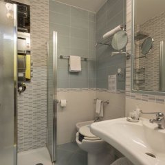 Hotel Vittoria in Milan, Italy from 241$, photos, reviews - zenhotels.com bathroom