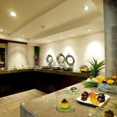 FX Hotel Metrolink Makkasan питание