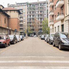 Апартаменты Piermarini Flexyrent Apartment парковка