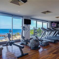 Отель InterContinental Resort Mauritius фитнесс-зал фото 4