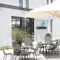 Отель Motel One München-Garching бассейн фото 3