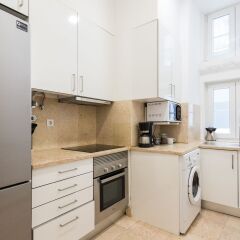 Апартаменты Baixa Modern Three-Bedroom Apartment - by LU Holidays в номере фото 2