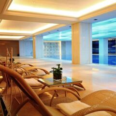 Fengda International Hotel бассейн