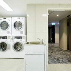 Отель Holiday Inn Express Sydney Macquarie Park сауна
