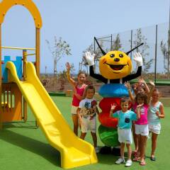 Отель Elba Carlota Beach & Convention детские мероприятия
