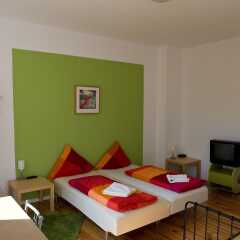 Отель Excellent Apartments Германия, Берлин - отзывы, цены и фото номеров - забронировать отель Excellent Apartments онлайн комната для гостей фото 5